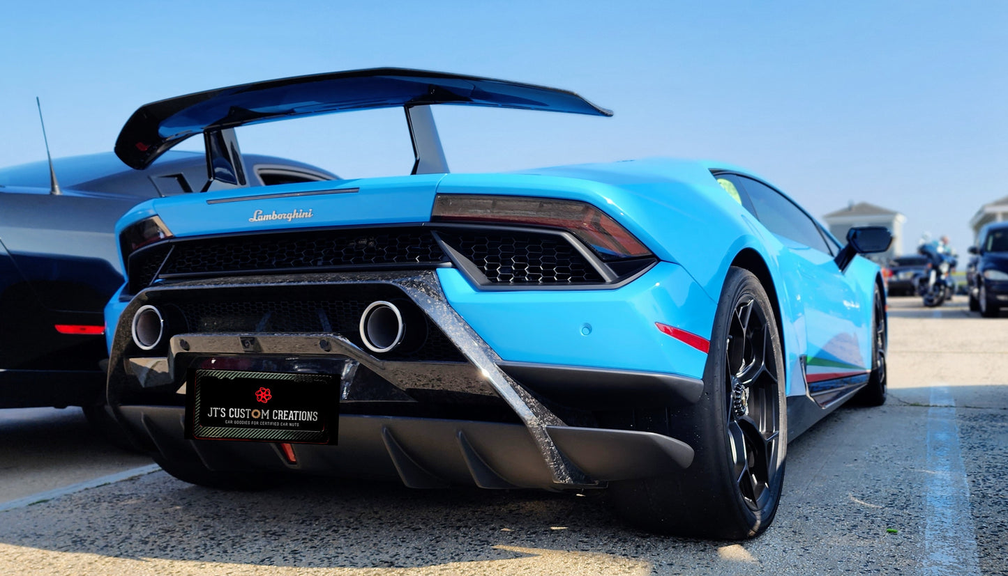 Lamborghini Huracan Performante Forged Carbon Fiber License Plate Frame